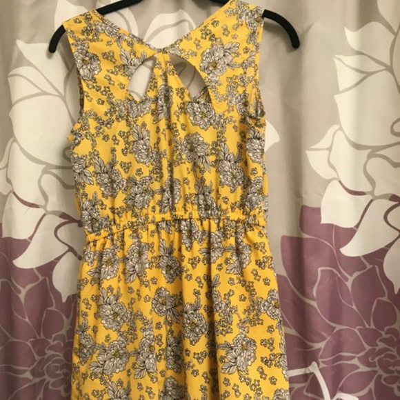 Yellow Floral Dress from Macy's - Picture 2 of 3